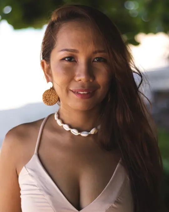 Trivia Shell Necklace