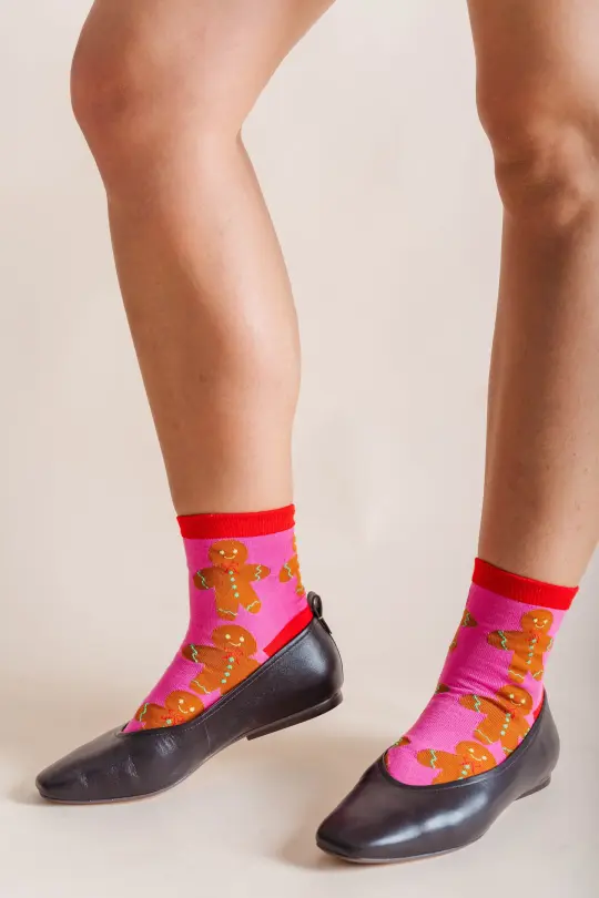 GINGERBREAD PEOPLE SOCKS