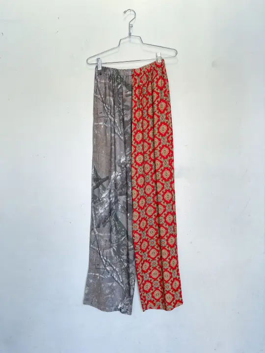 #23: S Scrap Split Print Lazy Pants - Forest Camo / Fancy Red Couch