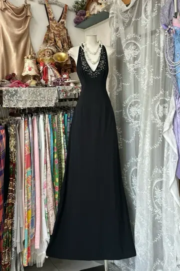 Black halter neck slim waist elegant sexy long ball gown R6157