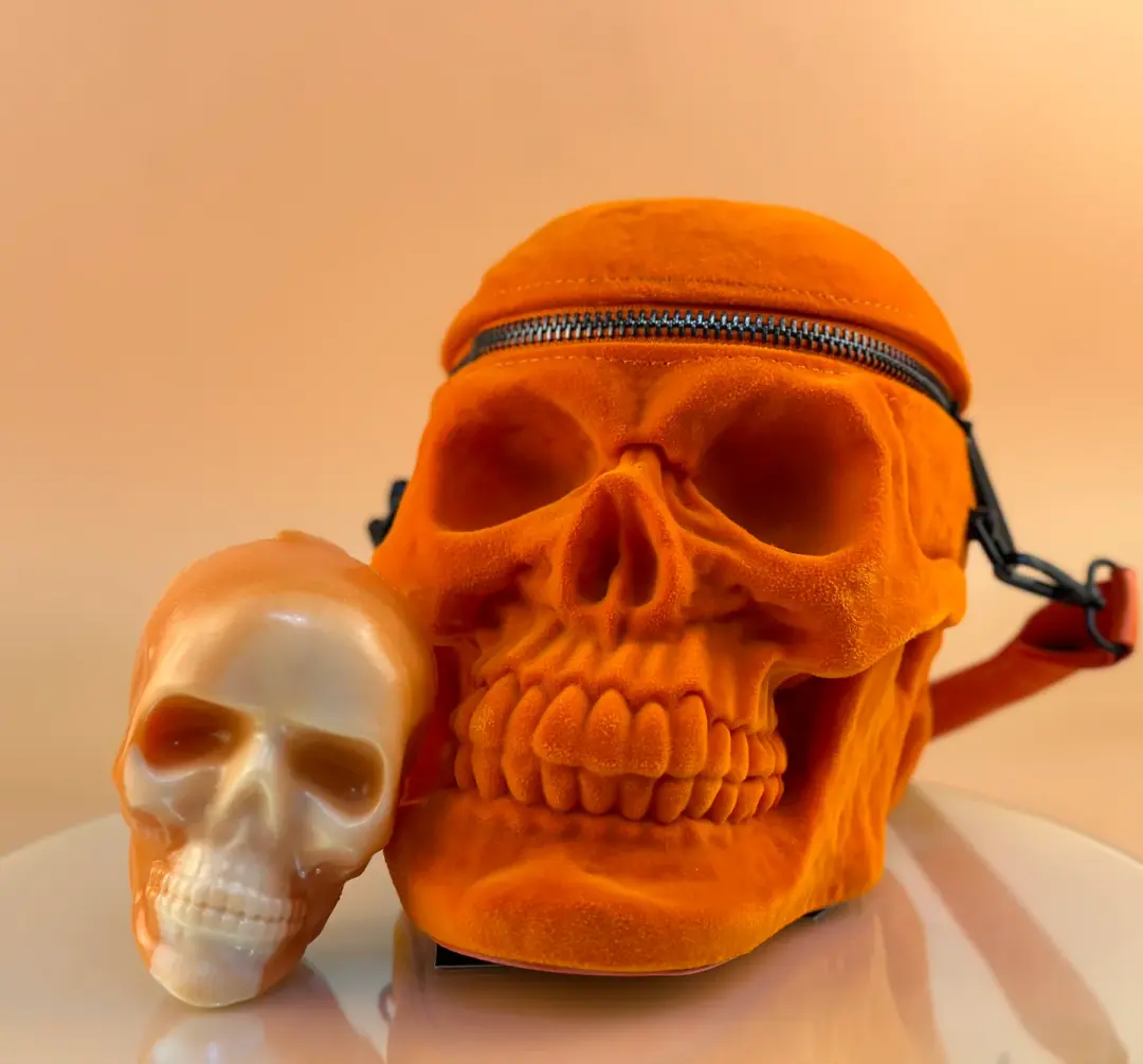 HOPPY HALLOWEEN | XXL Skull Shaped Pumpkin Cream Beer Scented Bar Soap