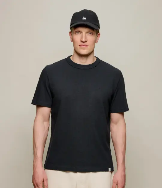 TEE03 Authentic Jersey Cotton T-Shirt