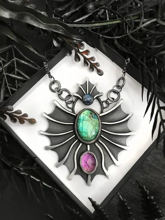 Lagoon Amulet