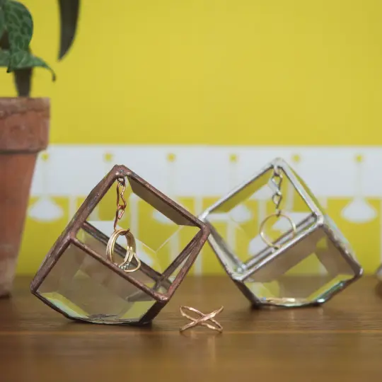 Prism Ring Box