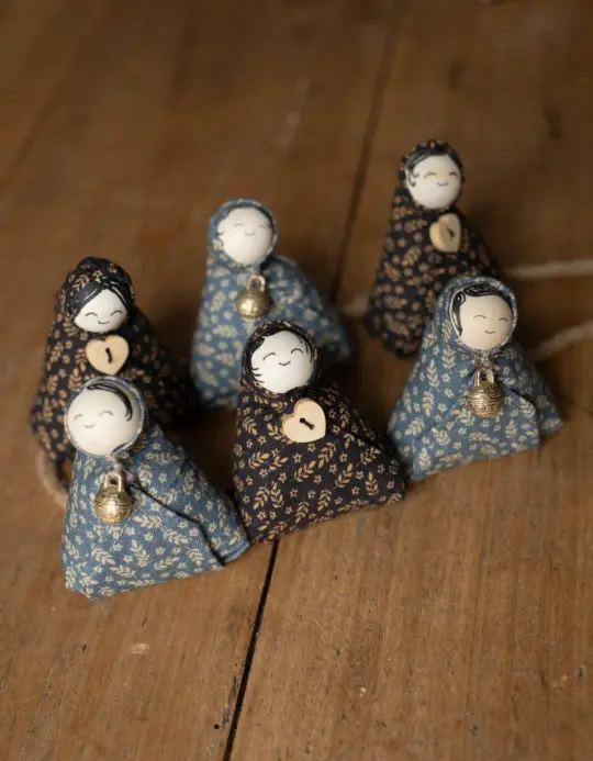 DIY kit '6 petites Laumė de lavande' - Mathilda feuilles noires / feuilles bleues