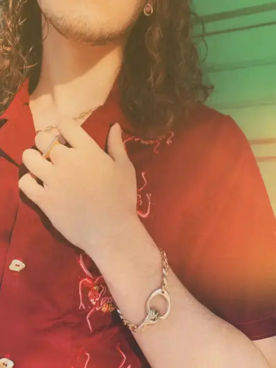 Hold Tight Bracelet