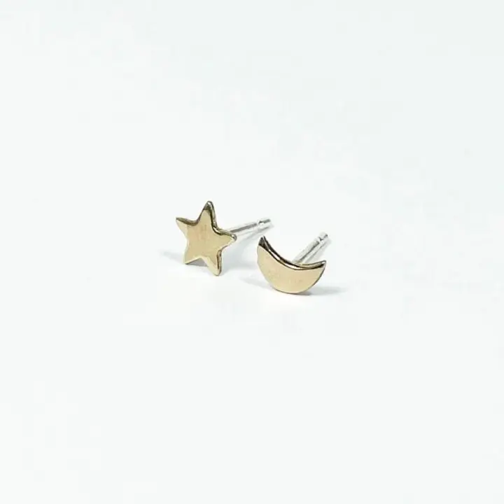 Upper Metal Class Moon Star Stud Earrings