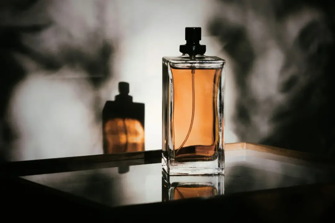 PERFUMER CONSULTING: FORMULA & CREATIVE DEVELOPMENT SESSION