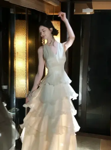 Elegant White A-Line V-neck Long Women Dress with Chiffon Ruffles Party Dress Evening Dress RS072