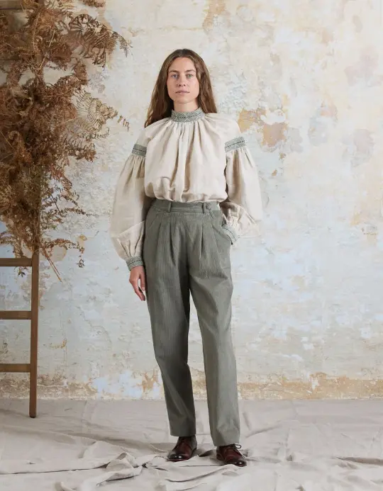 Pantalon 'Yana' en velours côtelé vert menthe