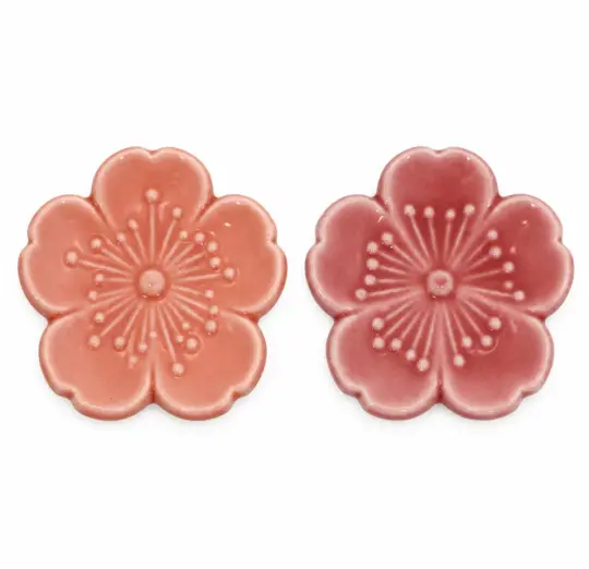 Kozakura Cherry Blossom Chopstick Rest