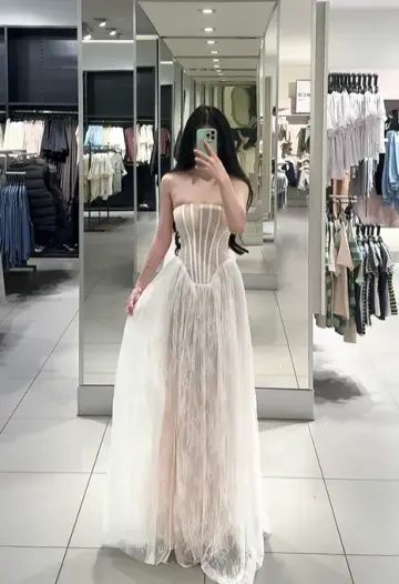 White strapless fitted waist sexy lace long ball gown R7899