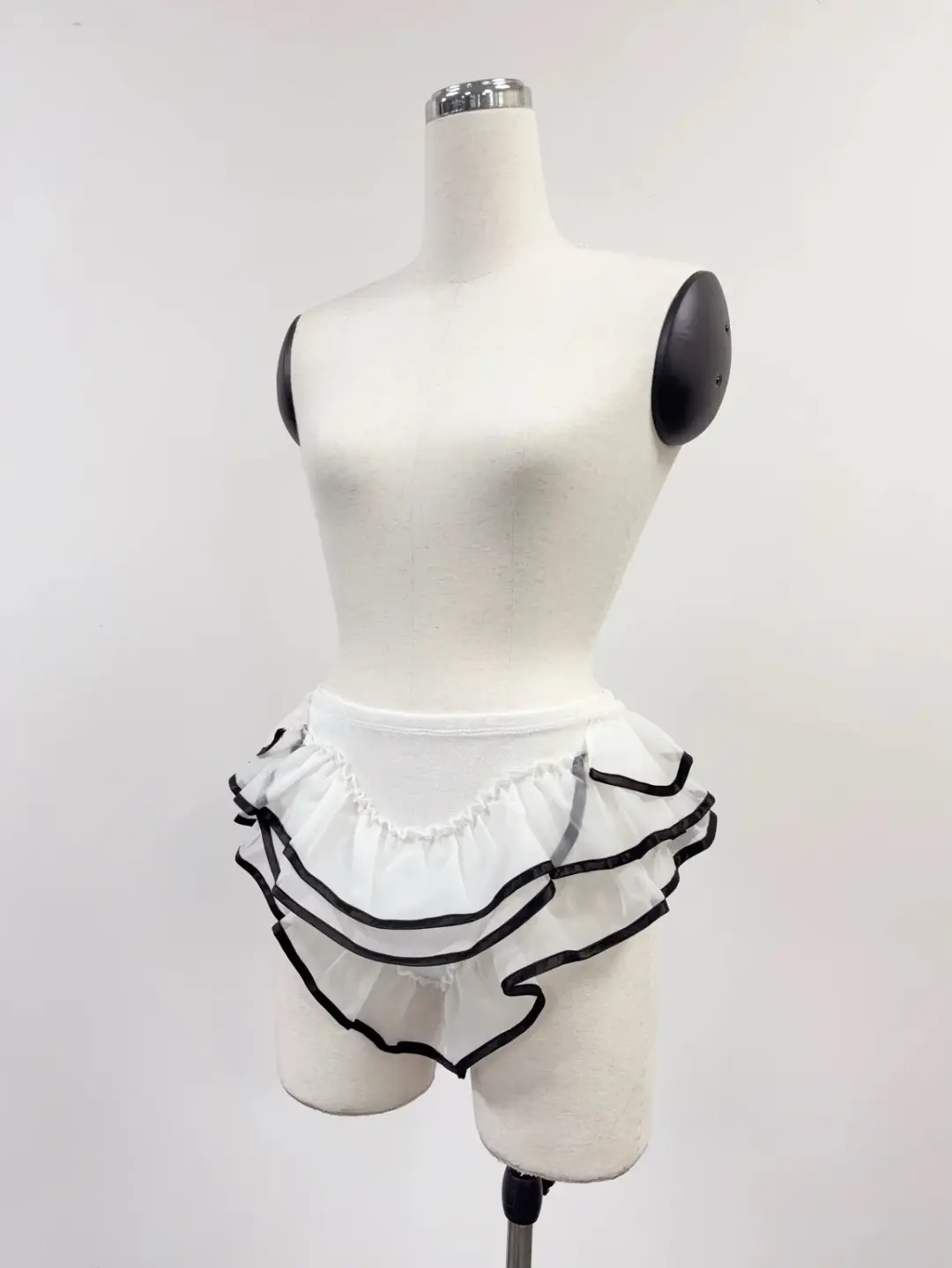 SAMPLE #391 - S Stretch Velvet Ruffle Recital Briefs - White/Black