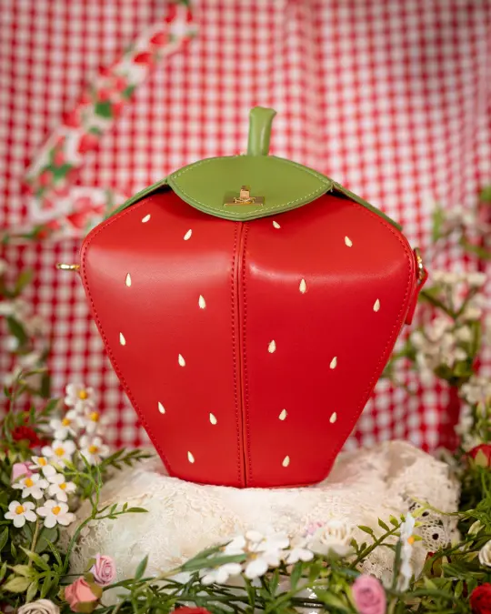 Strawberry Bag by Nina Fresa (Limited Pre-Order)