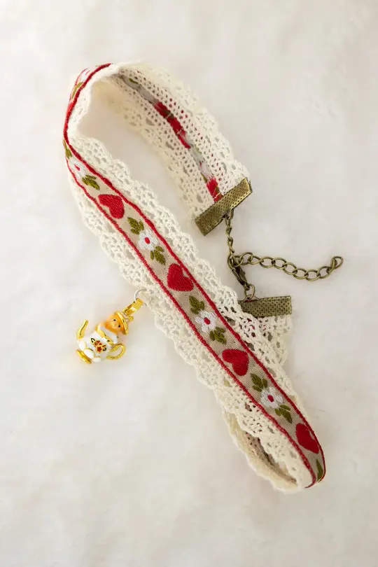 The Tea Party Choker