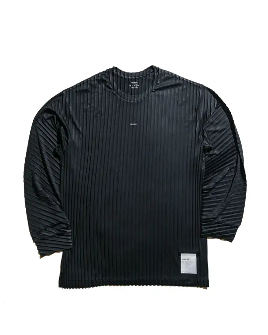 SATISFY AuraLite Pleated Long Tee Black