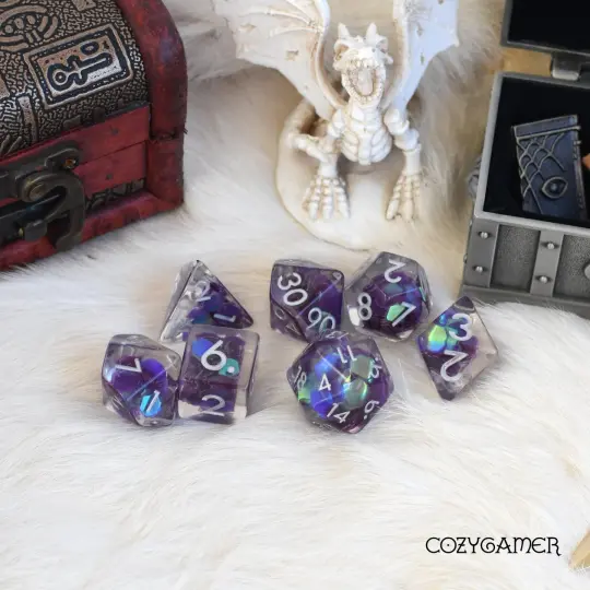 Amethyst Glint Dice Set – 7-Piece Clear Iridescent Hexagon Glitter DnD Dice