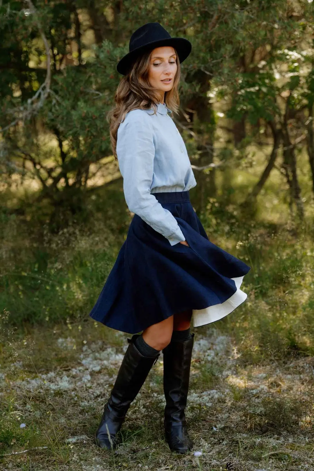 Classic – Full-Circle Twill Linen Mini Skirt