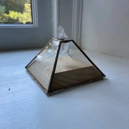 Crystal Topped Pyramid Box, no.3