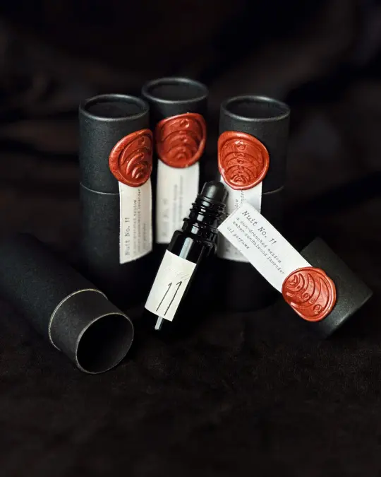 NUIT No. 11 Botanical Oil Perfume (In Stock)