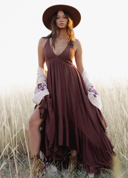 Lynsey Dress in Raisin