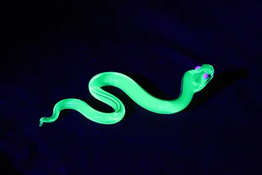 Neon Green Snake Figurine in Uranium Glass – Unique UV Decor