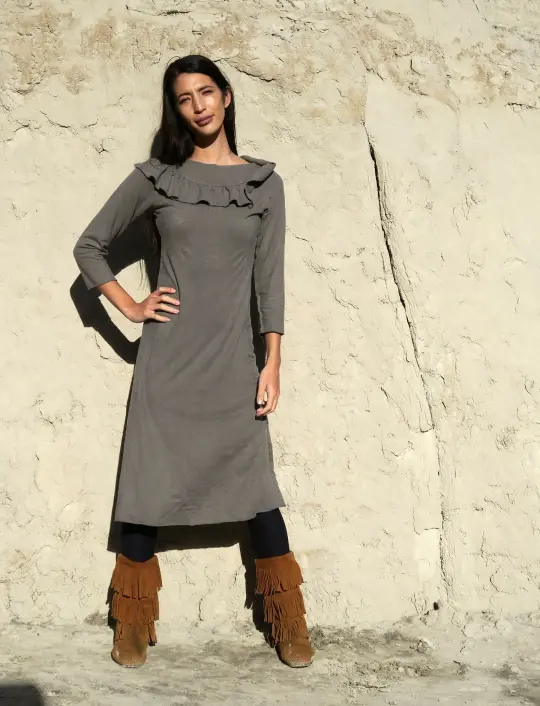 Edwardian Simplicity Below Knee Dress