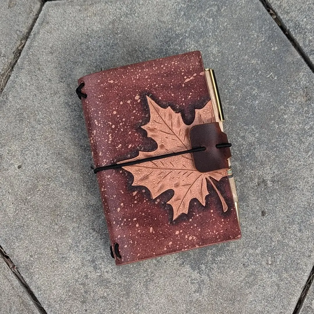 POCKET Traveller's Notebook | Tooled Maple Leaf, No. 1