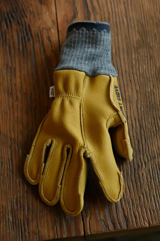 The Tuttle Glove