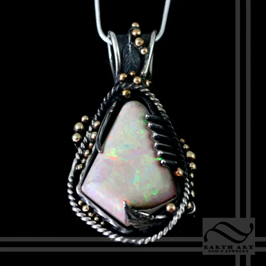 Natural opal pendant - Rustic southwestern style - With sterling silver and 14k