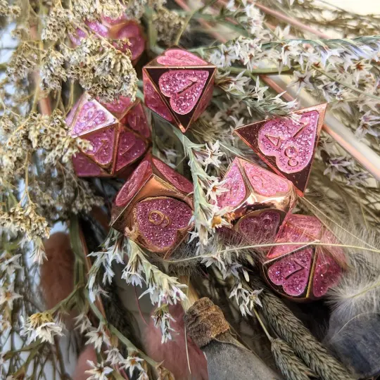 Romance Addict Dice Set. Pink Glitter Heart Copper Metal Dice