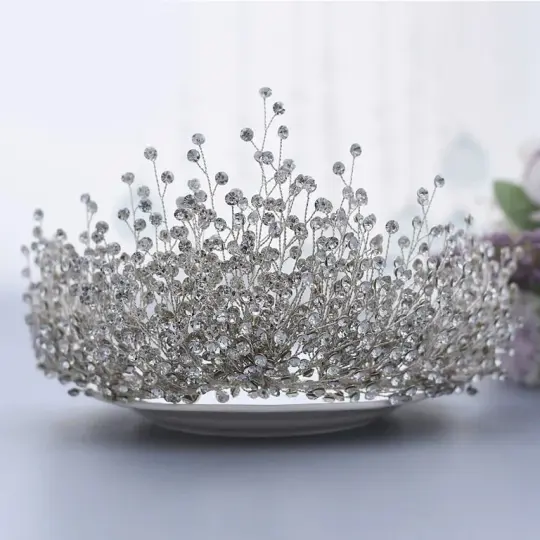 Elizabeth Crown