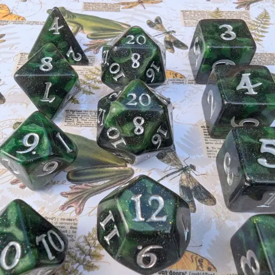 Forest Swamp Dice Set – 7 and 11-Piece Golgari DnD Dice with Counter Dice | Fennek & Finch