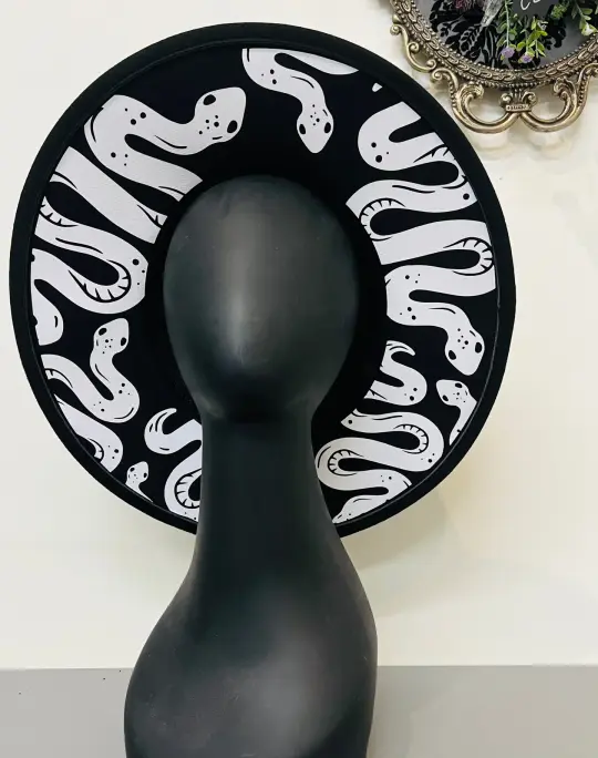 Snakes Vegan Felt XL Brim Hat