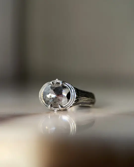 Pillars // Salt & Pepper Diamond // 9