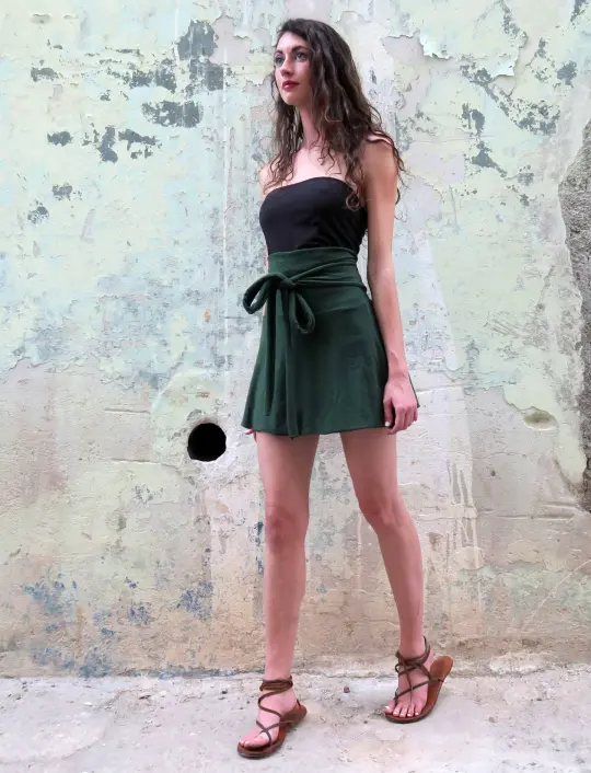 Wide Belted Simplicity Mini Skirt