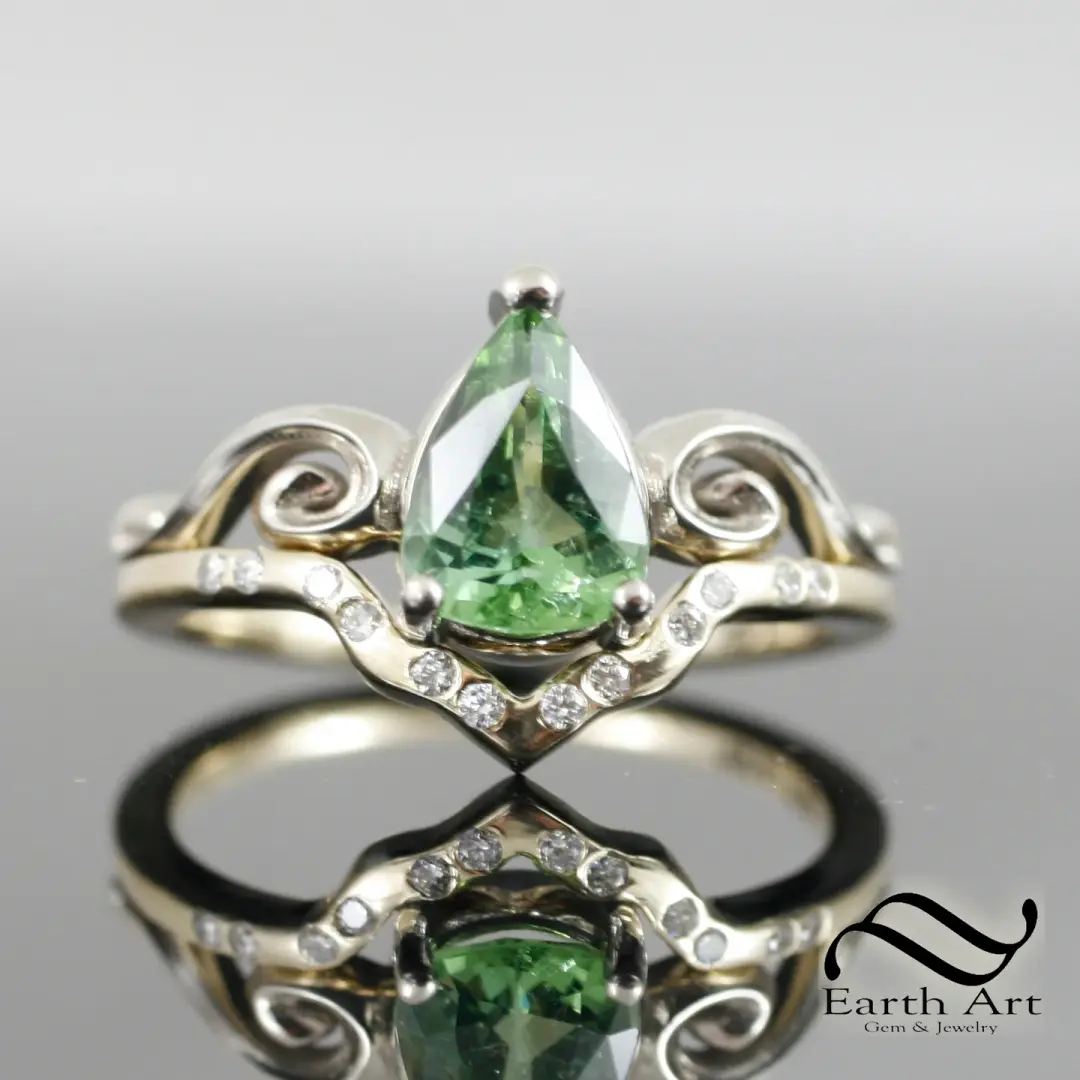 Tourmaline in 14k white and yellow gold ring with natural diamonds