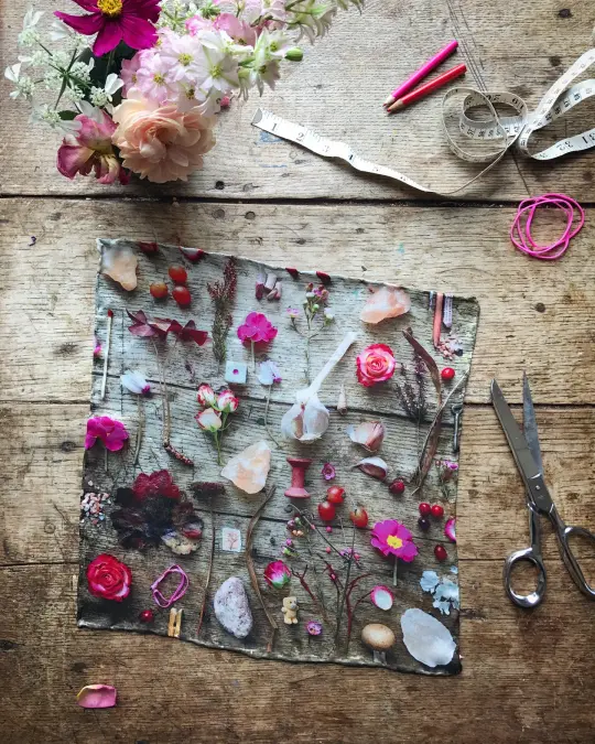 *SAMPLE*  ALL THE PINKS - 100% SILK SATIN POCKET SQUARE WITH HAND ROLLED EDGES