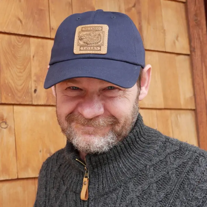 Nutmeg Tavern Cap