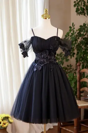 Elegant Black A-Line Spaghetti Straps Applique Corset Mini Prom Dress Homecoming Dress RS579