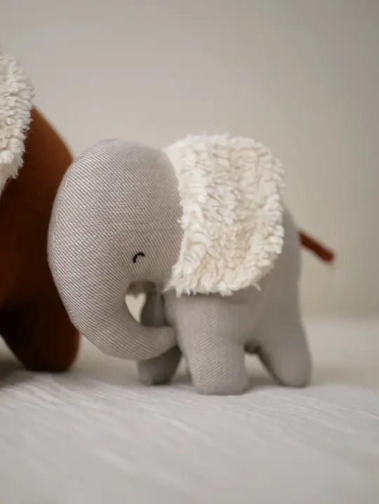 ELEPHANT bébé / Baby ELEPHANT