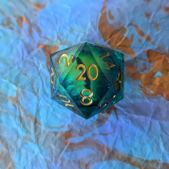 Emerald Eye Liquid Core D20 – Large Green Moving Eye DnD Die