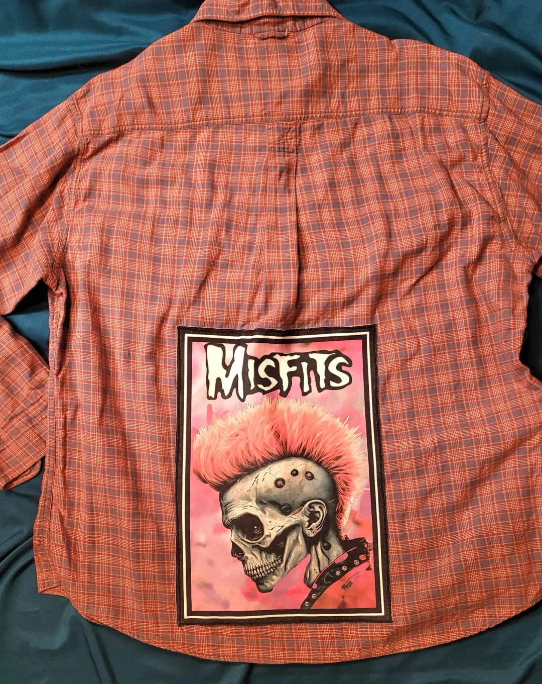 Misfits mohawk pink patch flannel size XL