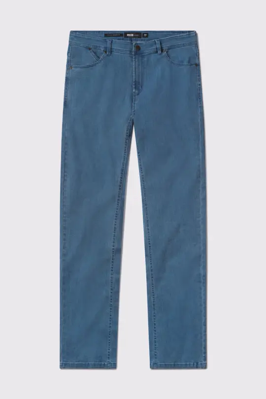Relaxed Athletic Fit Jeans EOS