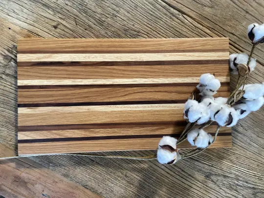 24M021 -  Mixed White Oak & Walnut