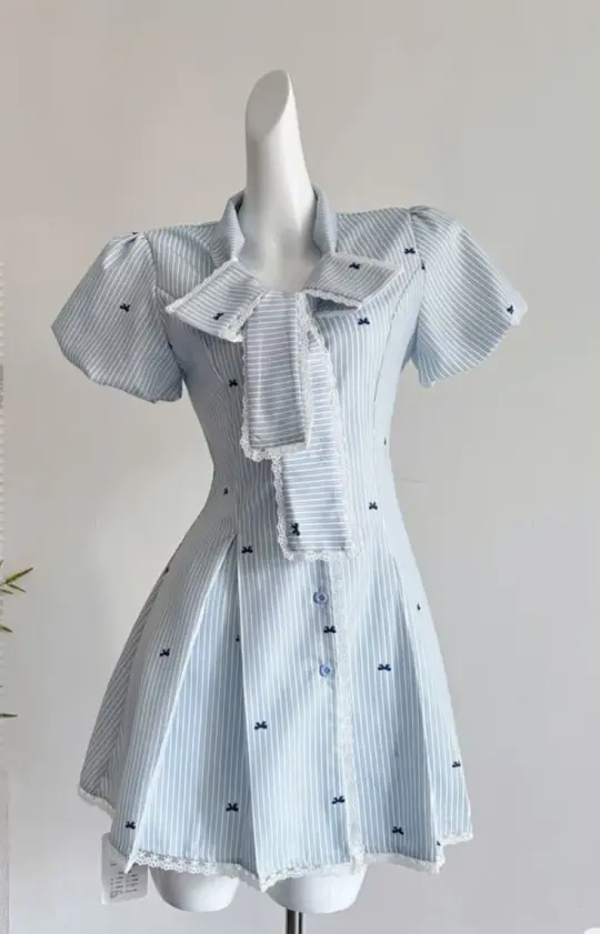 Blue and white striped puff sleeve slimming A-line short skirt homecoming dress R2534