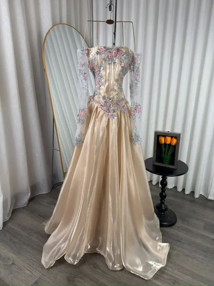 Charming Silky Applique Women's Prom Gown Champagne Waist Fitted Maxi Evening Dress Birthday Dress — Fall Outfit 2026 New  RS3252