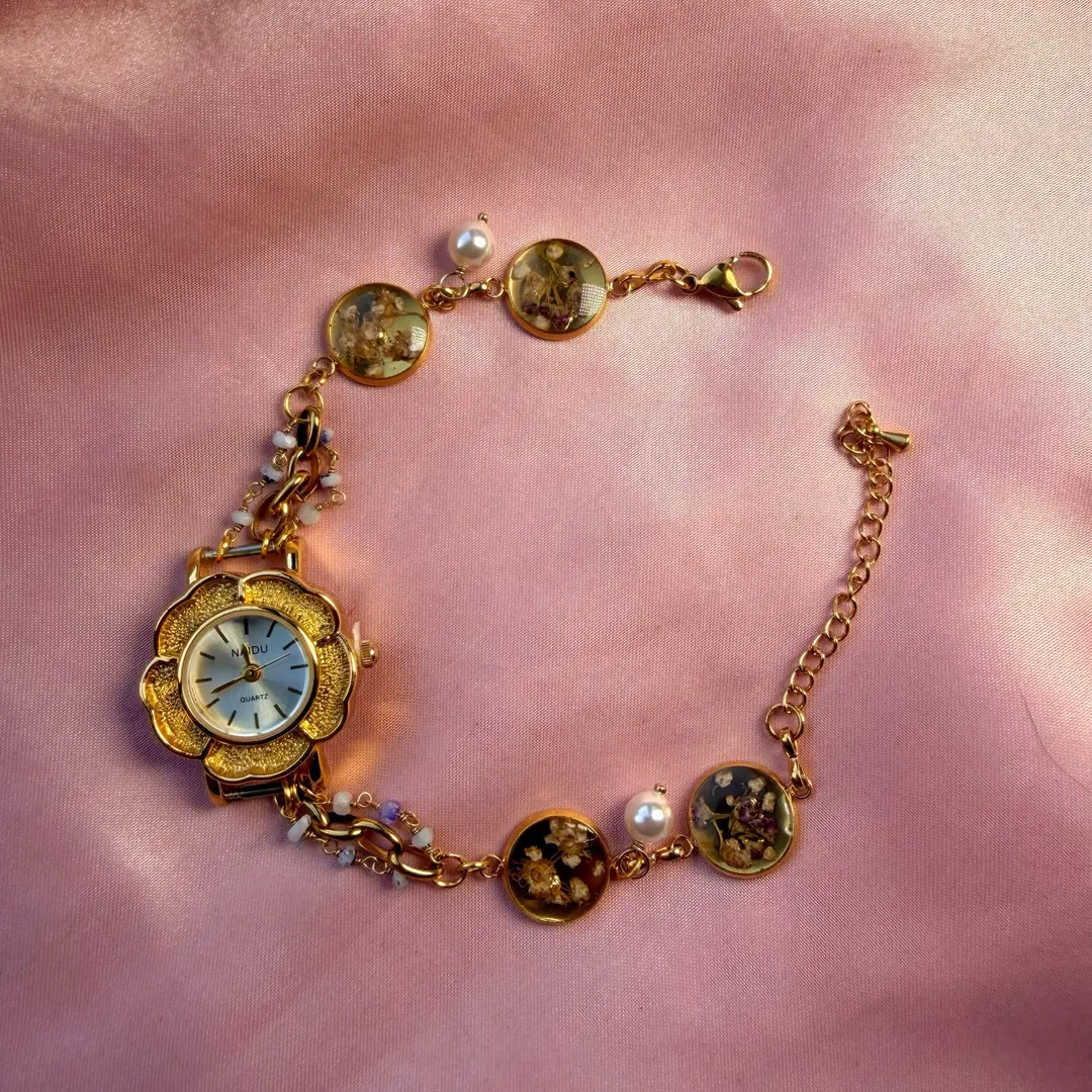 Blossom - Gold Real Flower Watch Bracelet