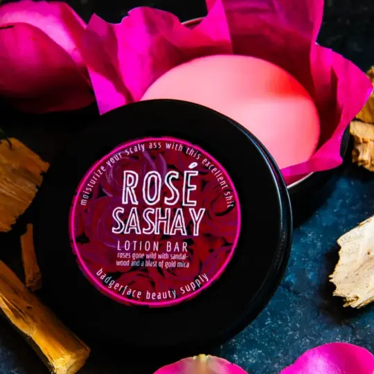 Rosé Sashay Lotion Bar.