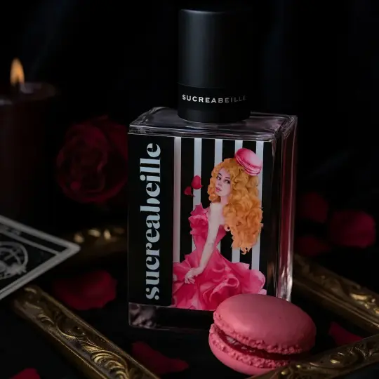 Raspberry Macaron